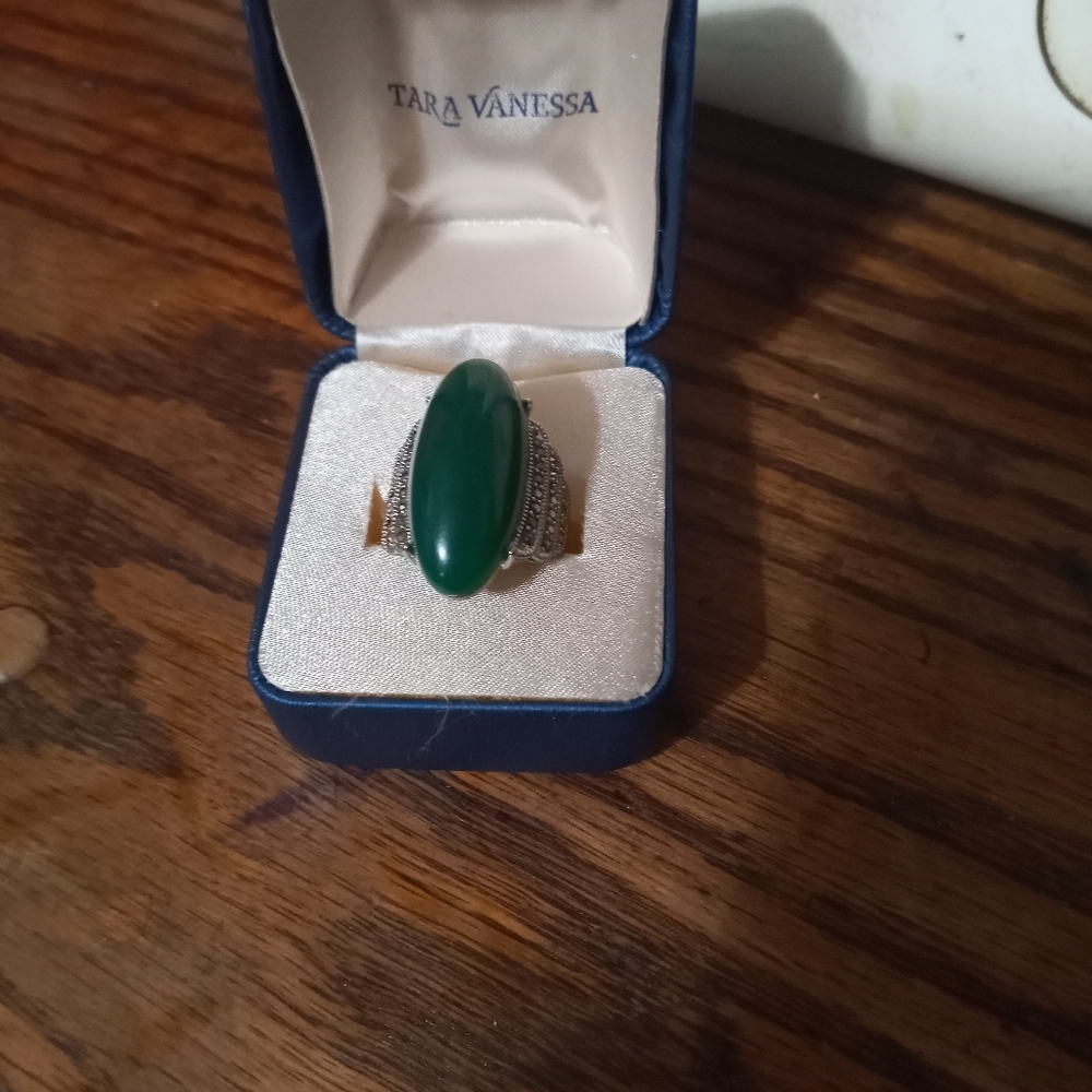Ring - Picture 2 of 2